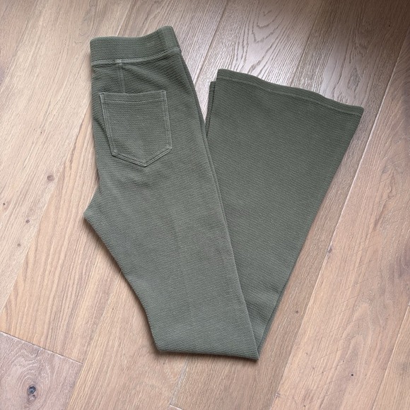 aerie Pants - OFFLINE By Aerie Womens Flare Hi-Rise Olive Green Textured Stretch Pants Medium‎